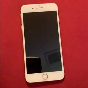 iPhone 8 Plus UNLOCKED